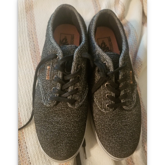Vans Shoes - VANS Atwoods Ultracush